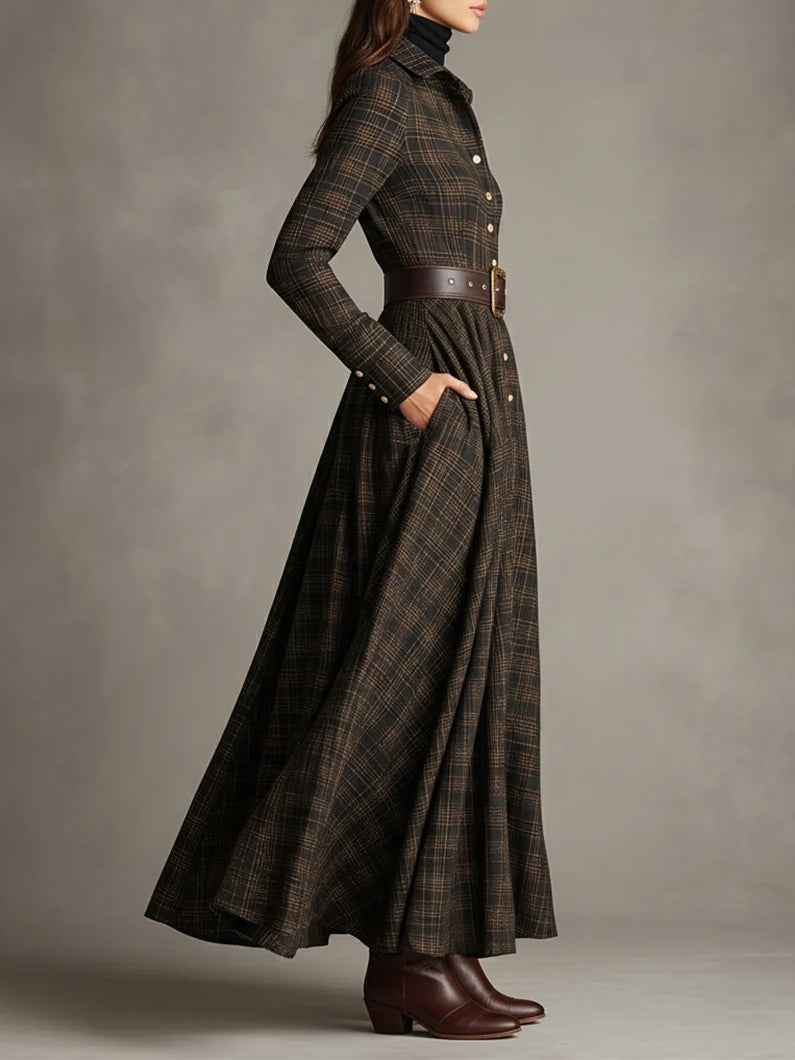Elegantes braunes und schwarzes Karo-Plateau-Etiketten-Einzelschulter-Kleid
