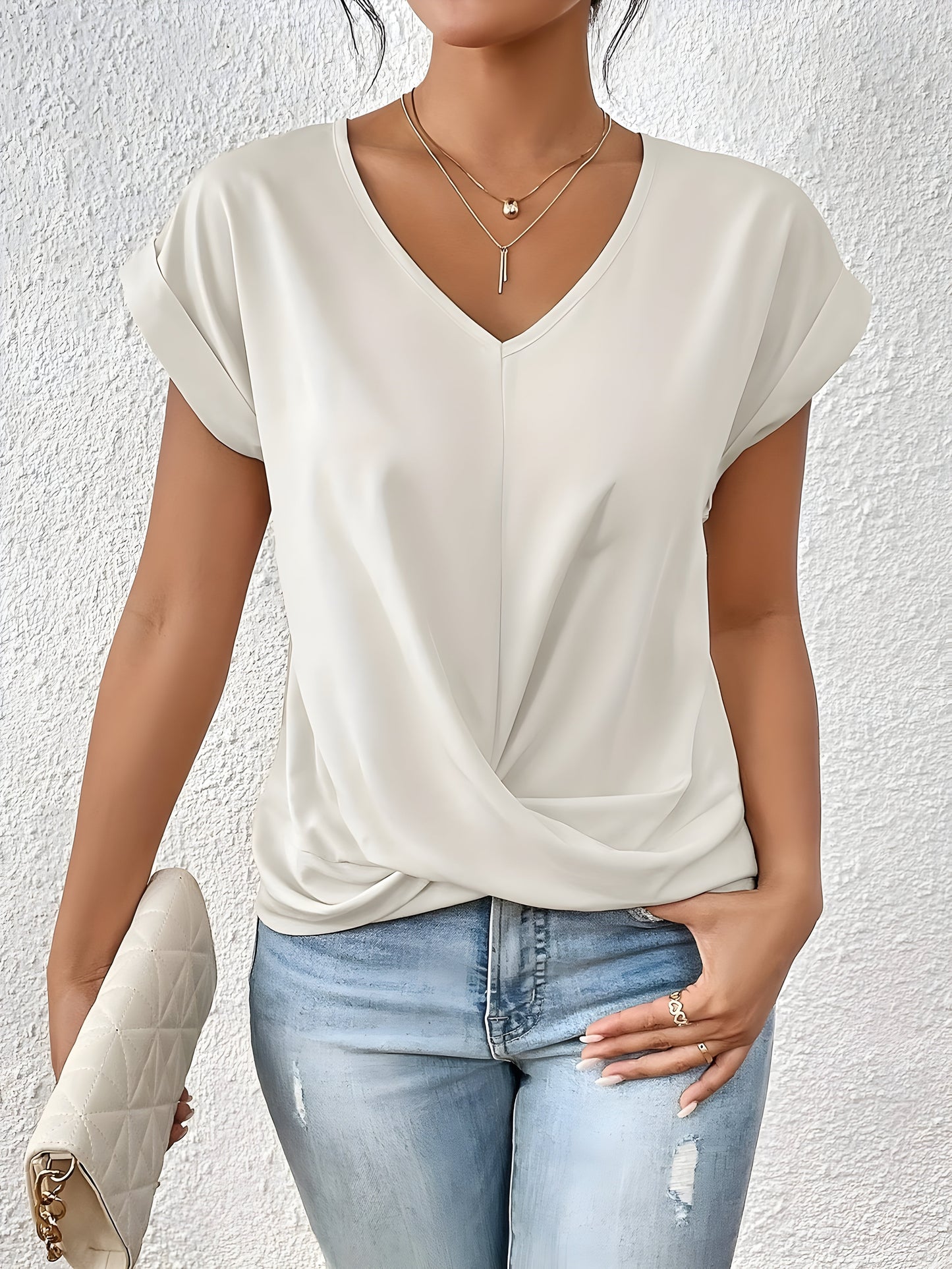 Isla | Twist V Neck Top