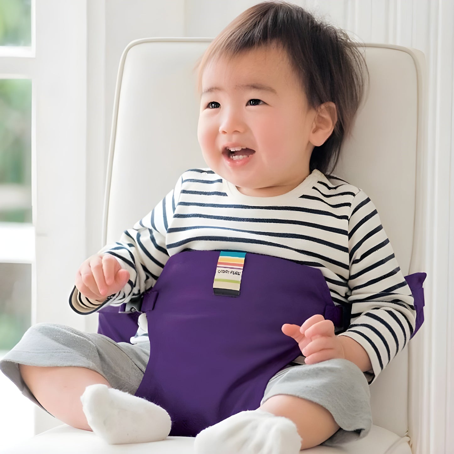 TinyTuck™ - Portable Baby Feeding Seat for Safe, Comfortable Meals
