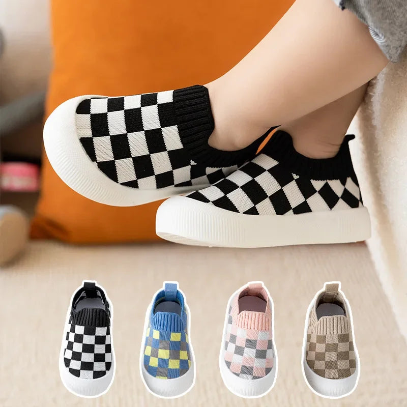 MiniStrides – Flexibele Instappers Ruitprint Antislip Peuterschoenen