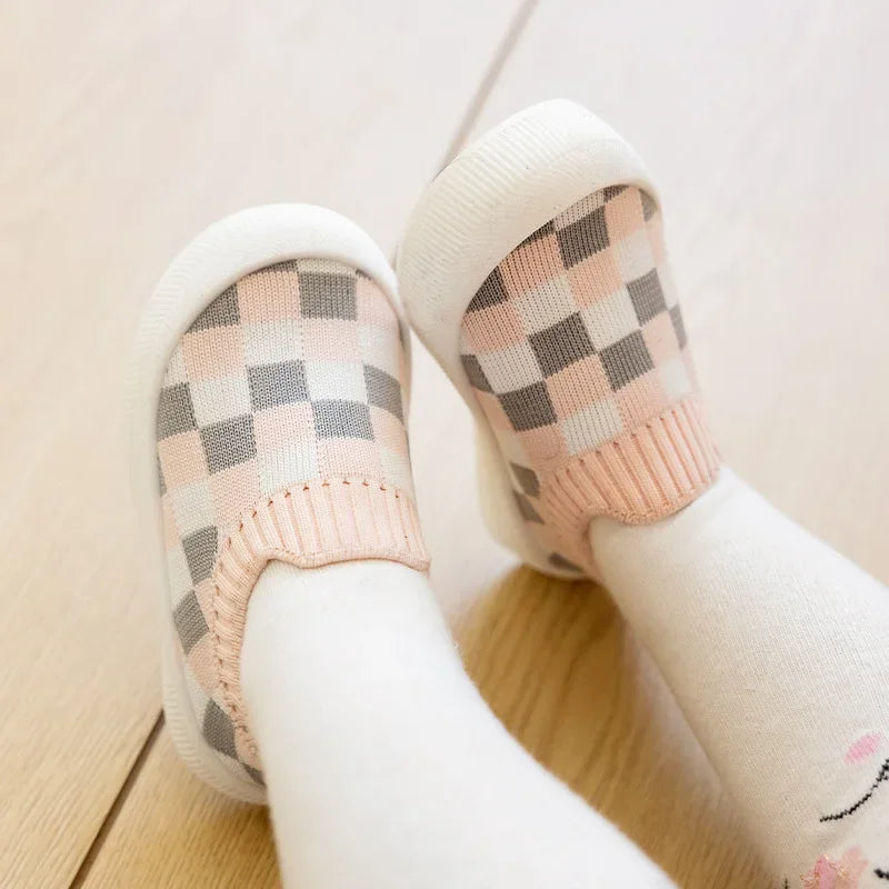 MiniStrides – Flexibele Instappers Ruitprint Antislip Peuterschoenen