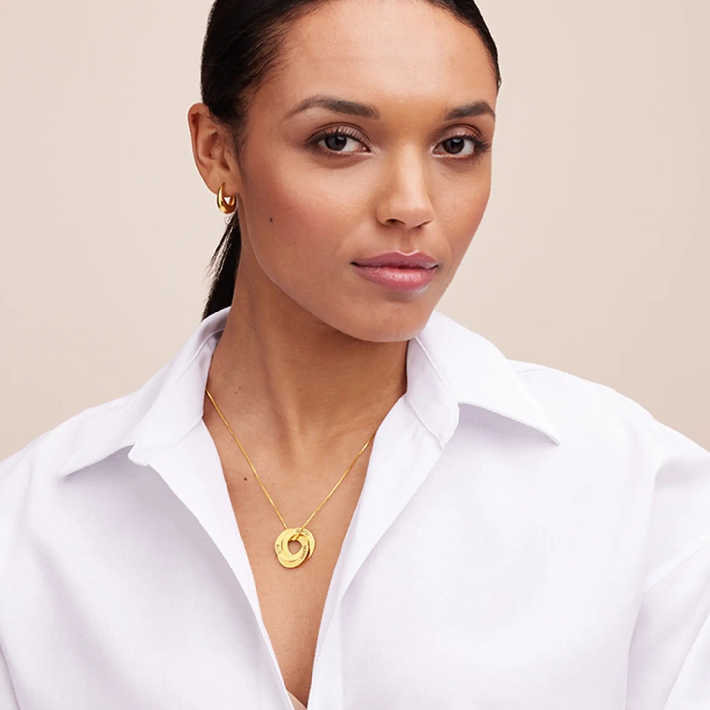 Mabel - Intertwined Name Circles Necklace