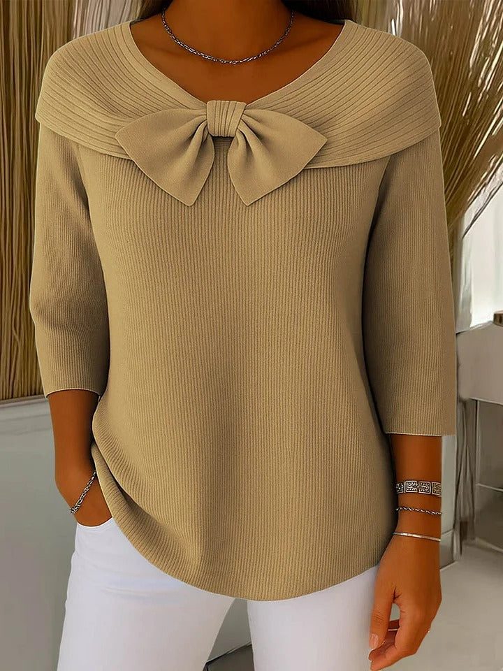 Ilona | Women's wool jumper with bow
