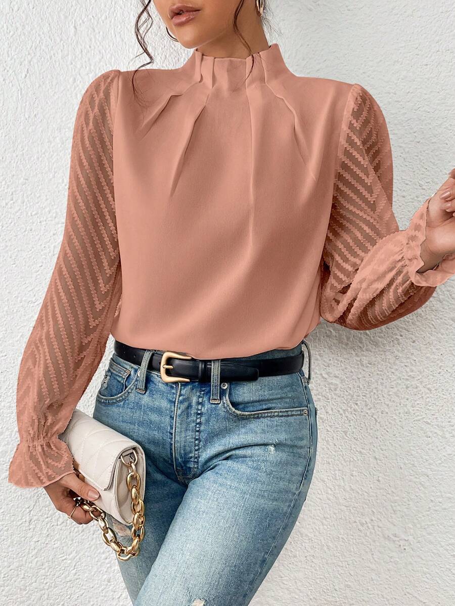 Nathalie | Elegant bluse med plisserede ærmer