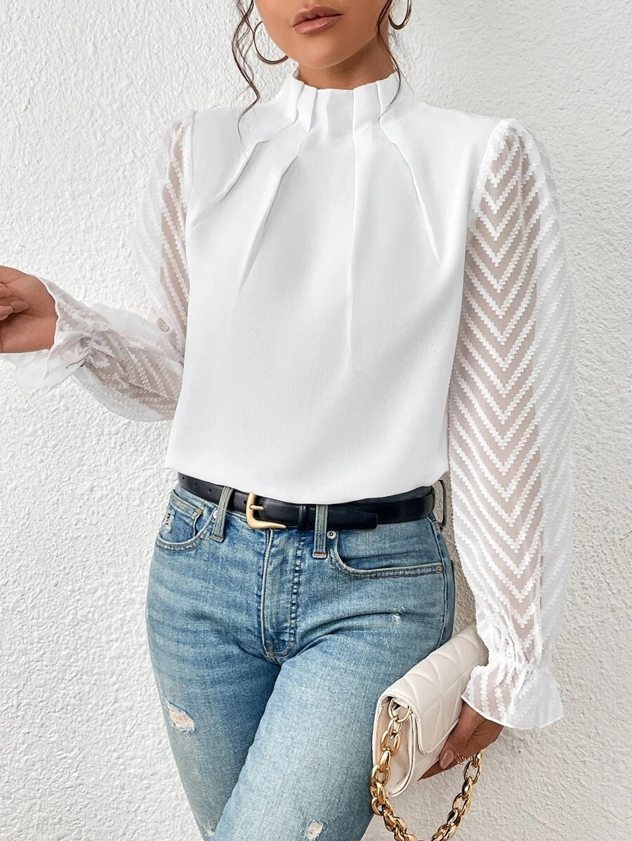 Nathalie | Elegant bluse med plisserede ærmer