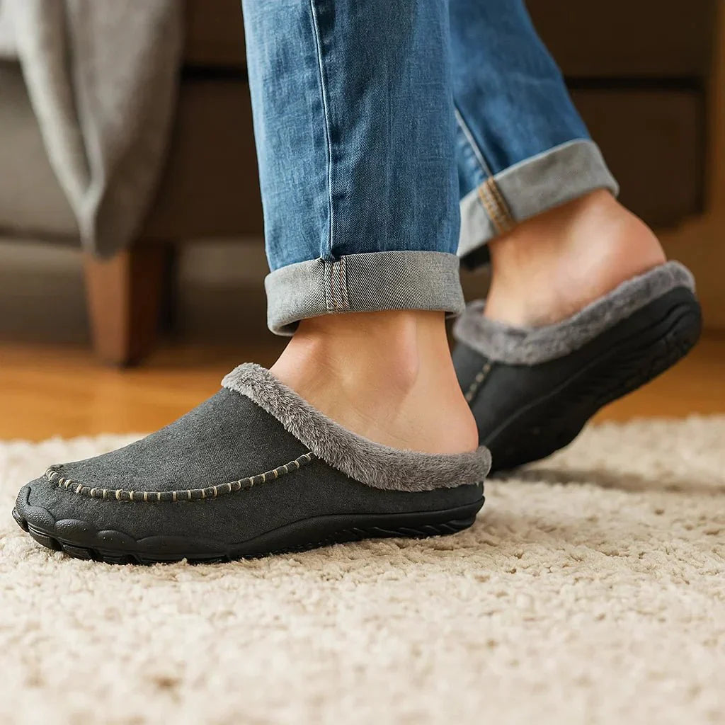 Men's Luxe Slippers - Warmth - Comfort - Plush Lining - Slip-On