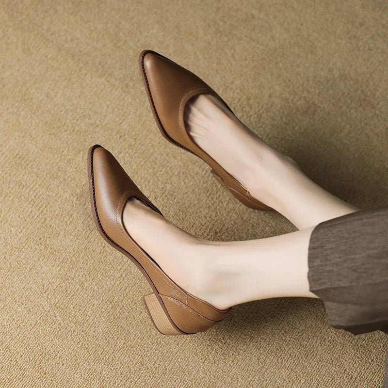 Michela | Graceful Mid - Heeled Shoes - SUNDRA