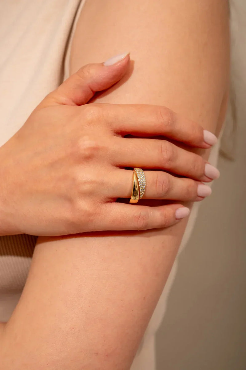 Kalea - Elegance Haven Ring